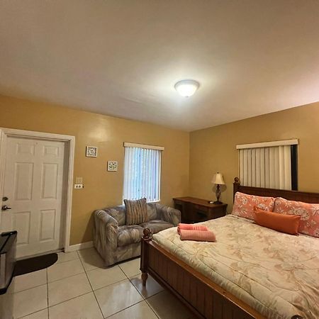 Royal Poinciana Stay Miami Springs Dış mekan fotoğraf